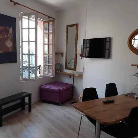 Studio Le 108 Apartment